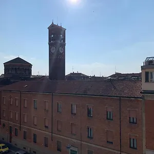 Bright Place Navigli Italie
